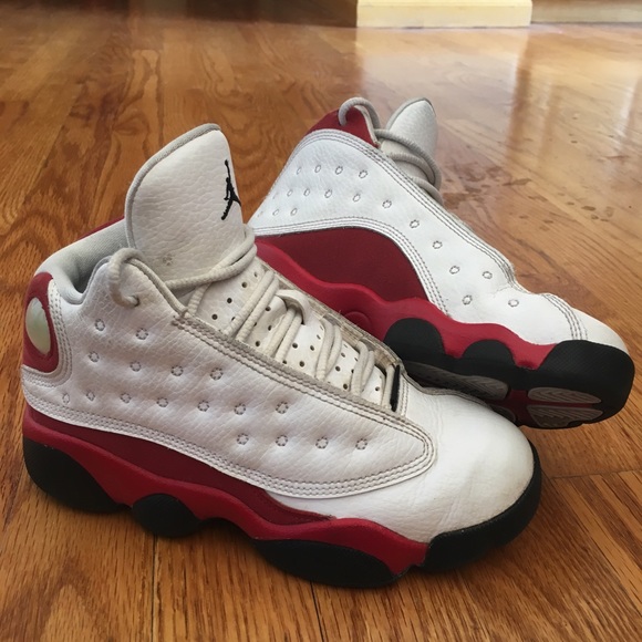 youth jordan 13